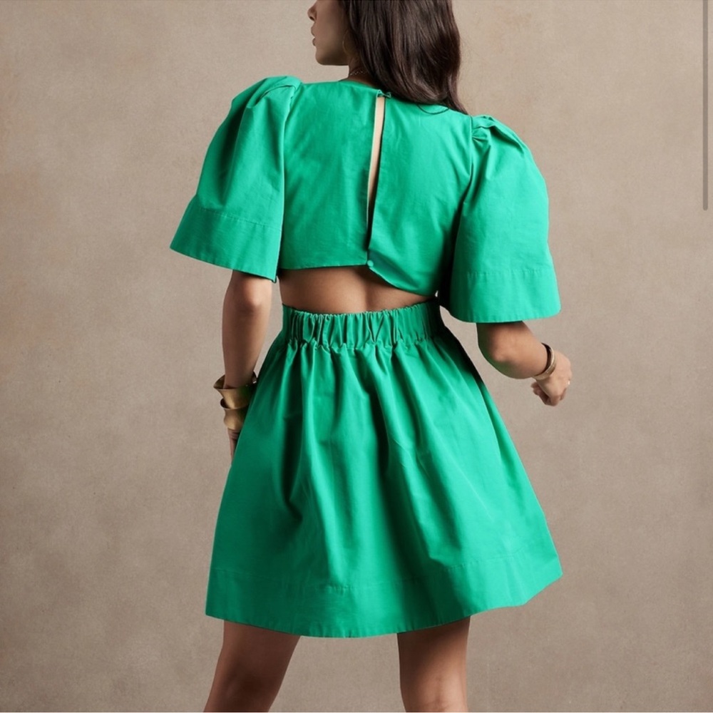 Banana Republic Cutout Dress in Cabana Green Size 4